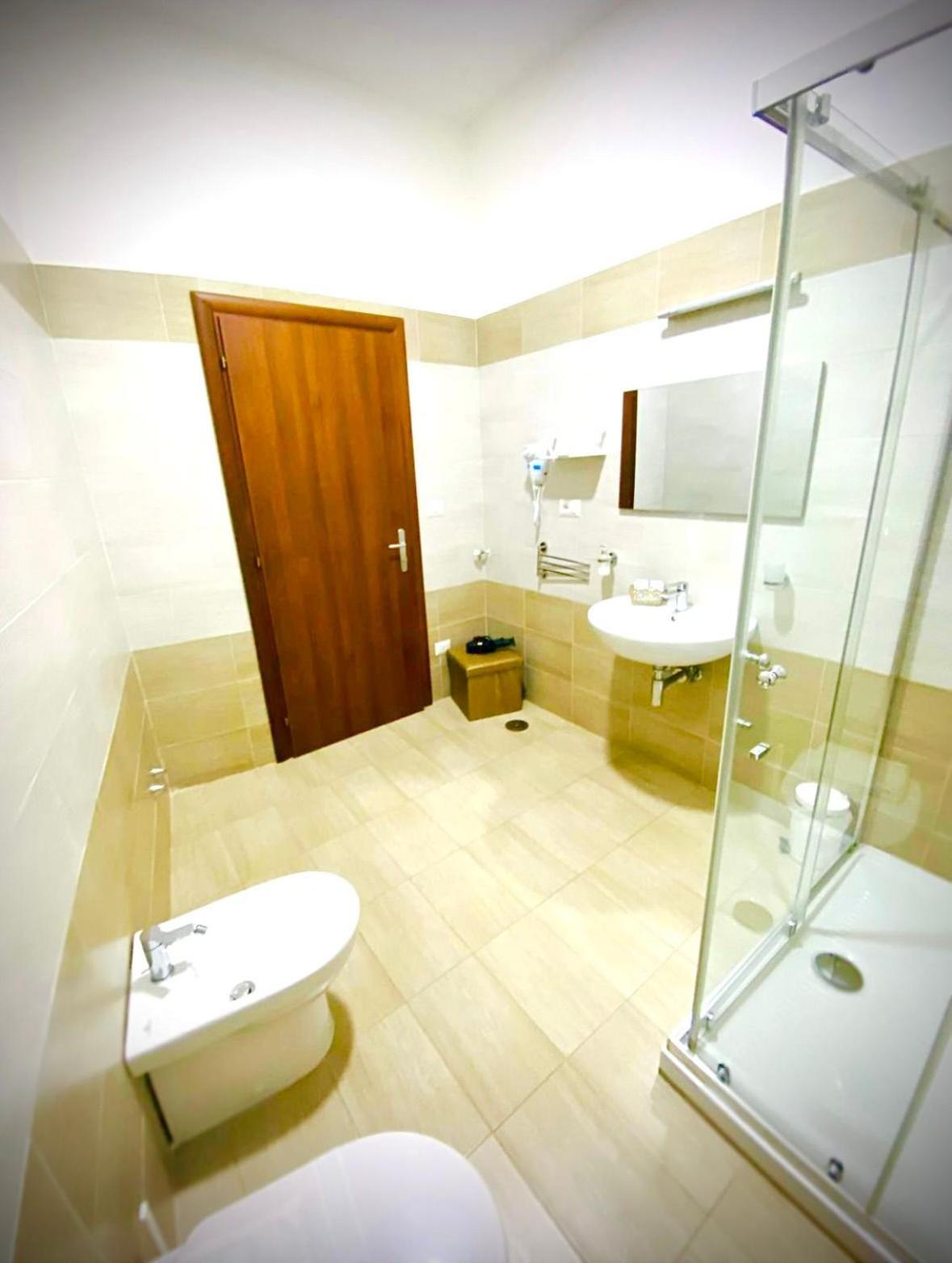Rianna House B&B Napoli Eksteriør billede