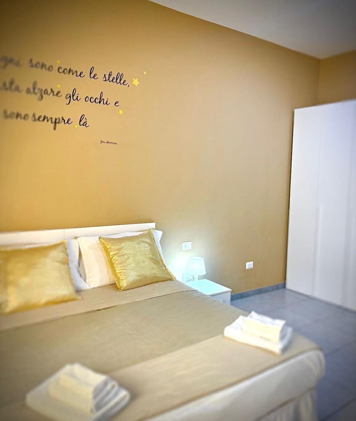 Rianna House B&B Napoli Eksteriør billede