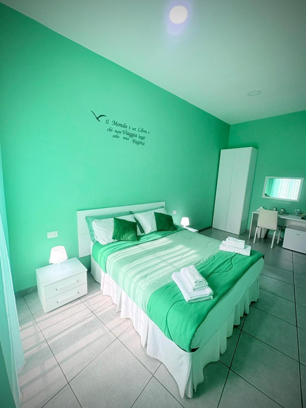 Rianna House B&B Napoli Eksteriør billede